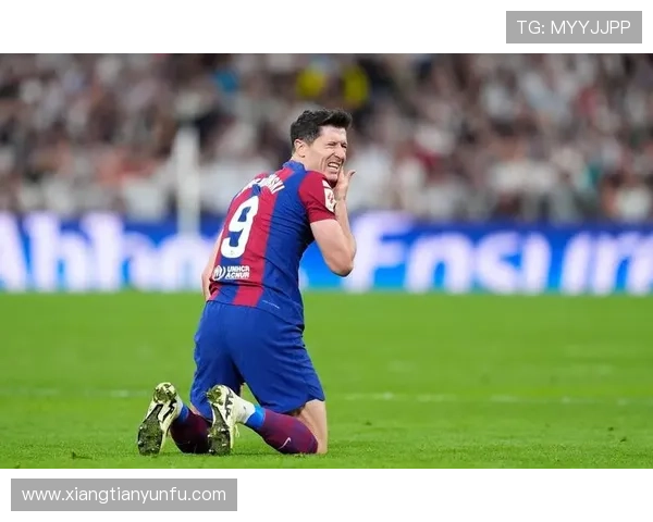 巴萨状态回暖三连胜追近榜首一分成功摆脱十月低迷局面